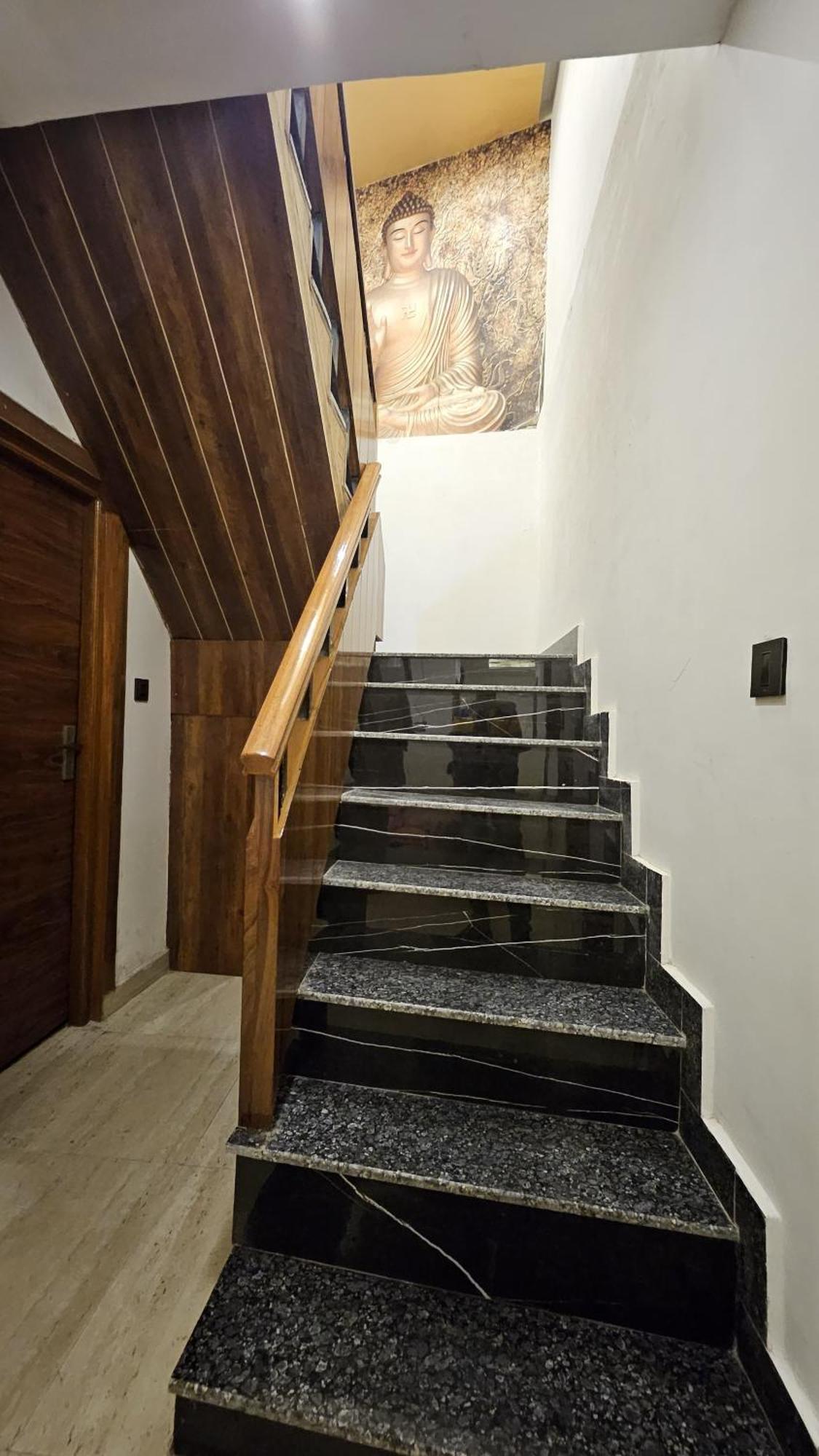 Mountain Zest- Simla Royale Near Mall Road Free Pickup From Railway Station Simla מראה חיצוני תמונה